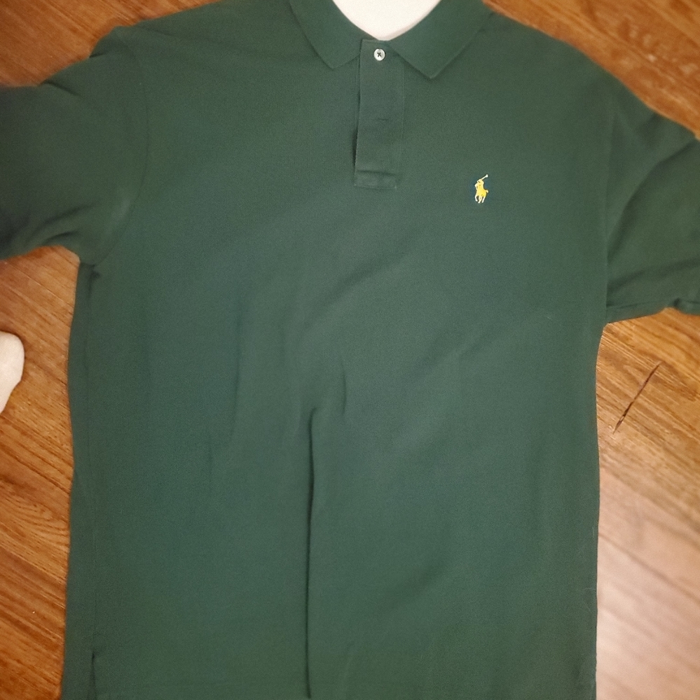2 Polos